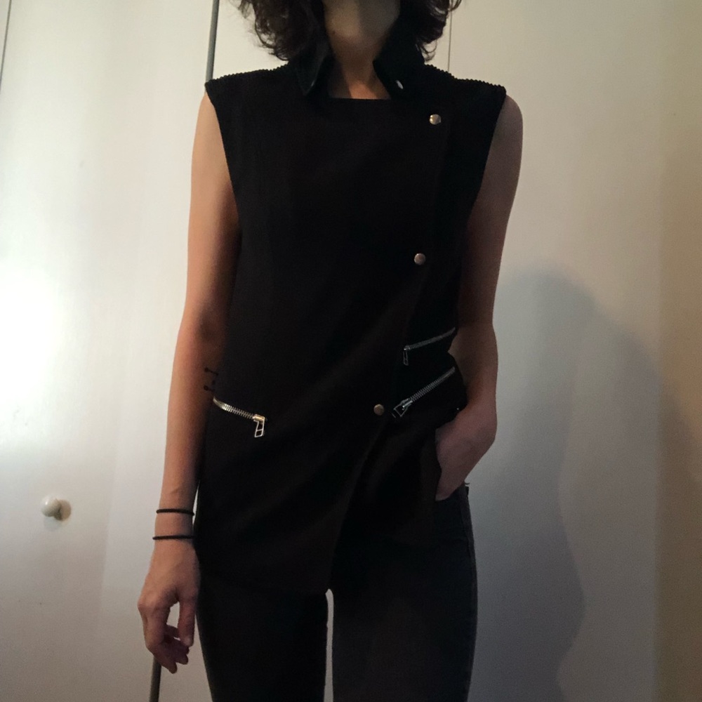 Moto vest top